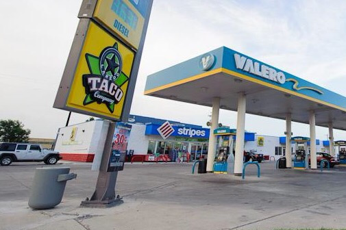 Photo courtesy of loopnet.com